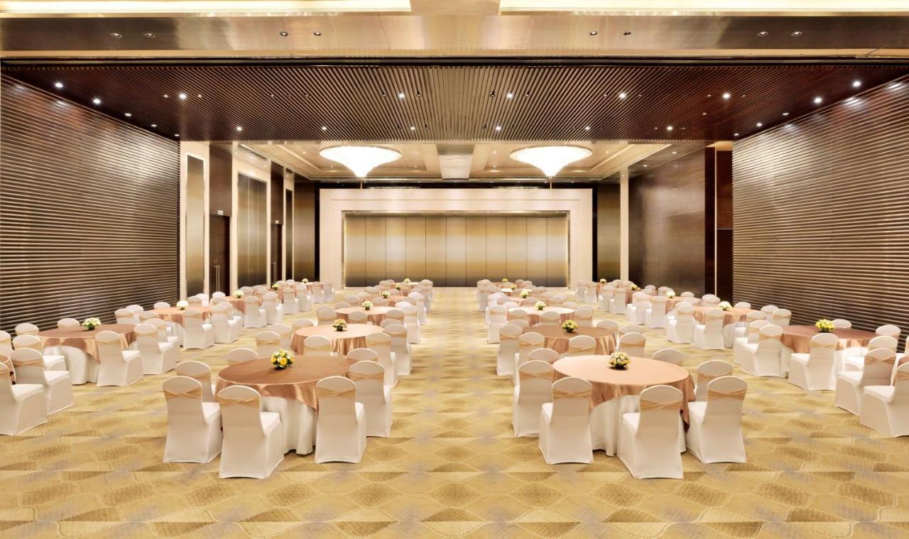 Radisson Blu Coimbatore Buitenkant foto The Grand Ballroom